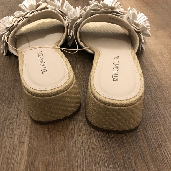Thompson Cream Ruffle Sandals - Picture 4 of 6